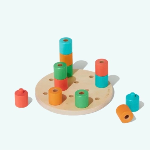 LOVEVERY Adventurer Wooden Stacking Pegboard - Picture 1 of 5